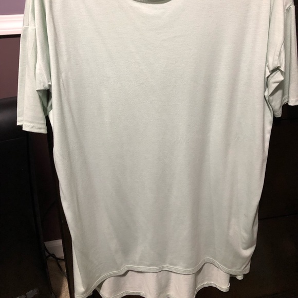 XS LuLaRoe Irma - Picture 4 of 4